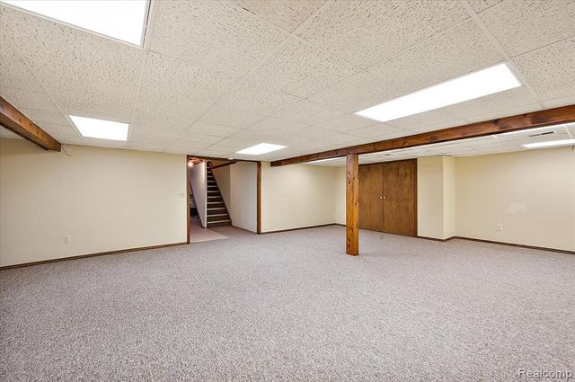 2251 Highsplint Drive, Rochester Hills, MI 48307