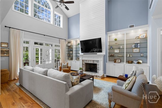 2 Lightenstone Court, Savannah, GA 31411