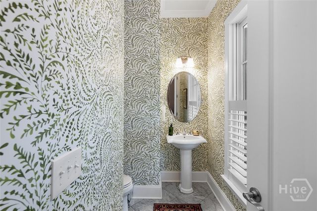 2 Lightenstone Court, Savannah, GA 31411