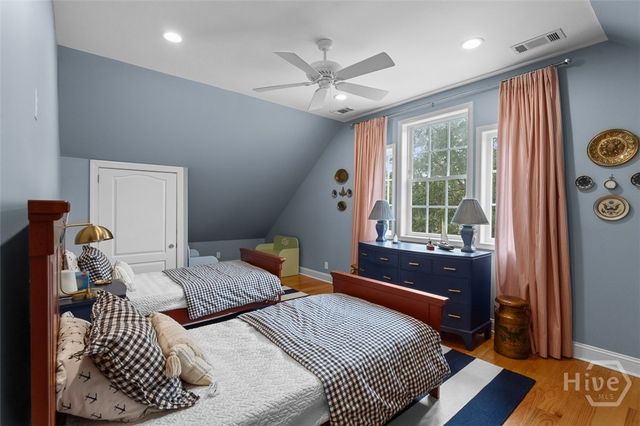 2 Lightenstone Court, Savannah, GA 31411