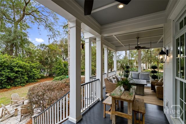 2 Lightenstone Court, Savannah, GA 31411