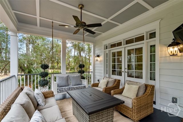 2 Lightenstone Court, Savannah, GA 31411