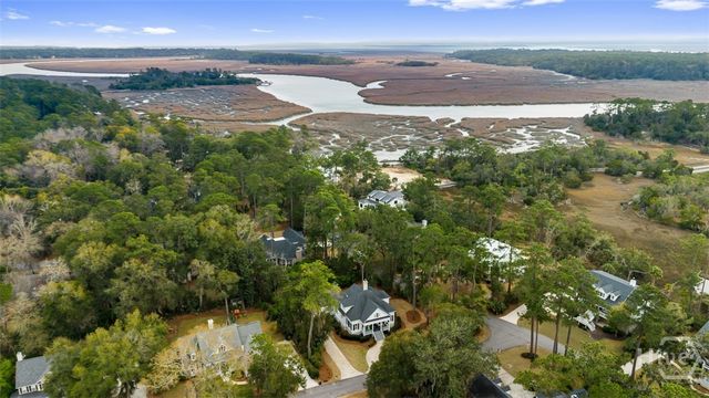 2 Lightenstone Court, Savannah, GA 31411