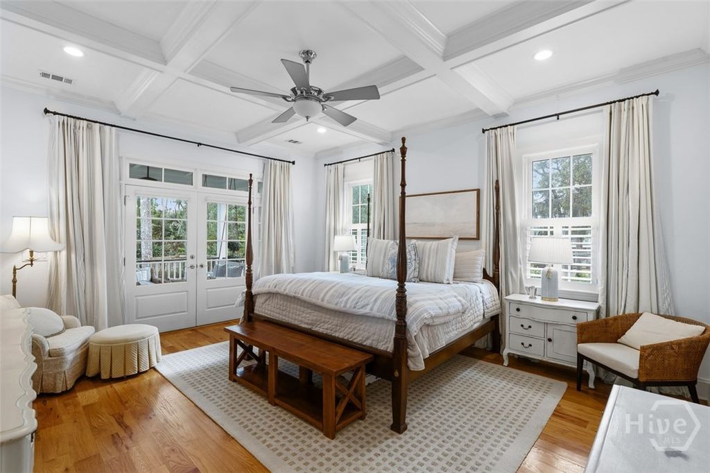 Image 19 of property listing at 2 Lightenstone Court, Savannah, GA 31411