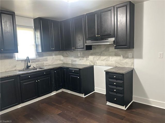 2623 Ludwig Street, Winston-salem, NC 27107