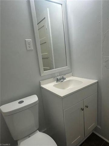 2623 Ludwig Street, Winston-salem, NC 27107