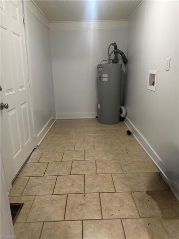 2623 Ludwig Street, Winston-salem, NC 27107