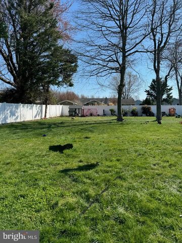 511 CHESAPEAKE AVE, Stevensville, MD 21666