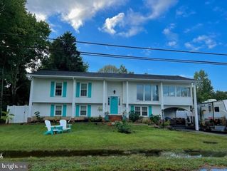 511 CHESAPEAKE AVE, Stevensville, MD 21666