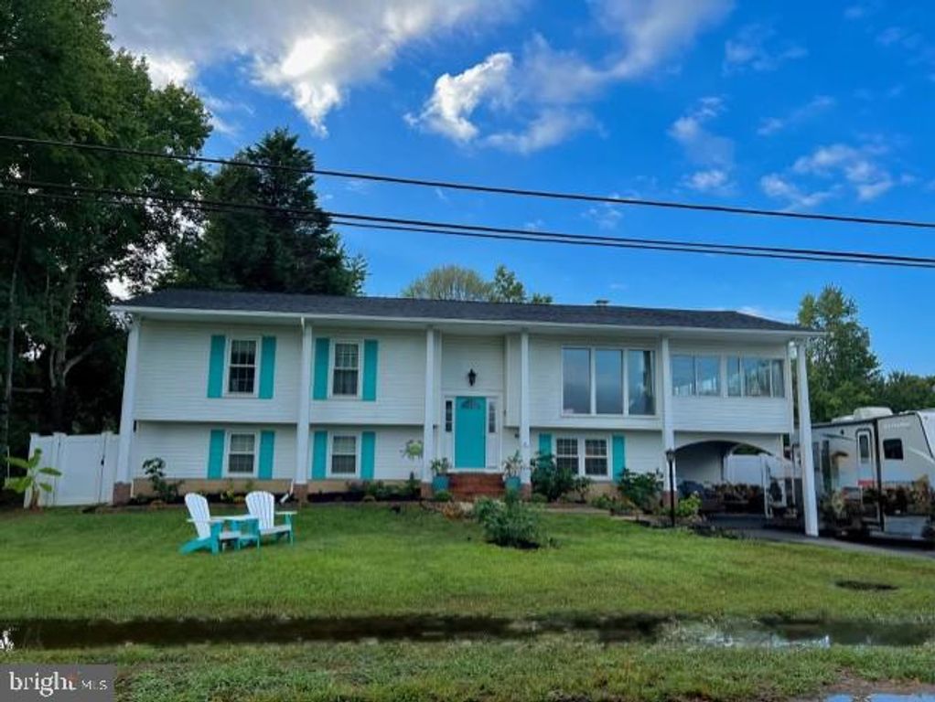 511 CHESAPEAKE AVE, Stevensville, MD 21666