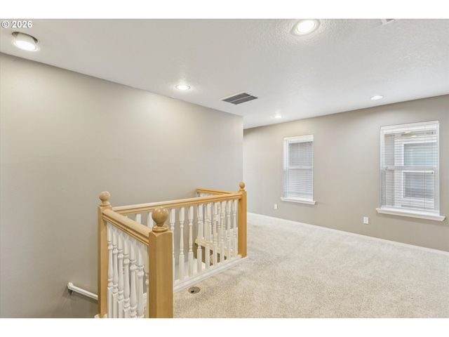 16922 Nw SHADOW HILLS Ln, Beaverton, OR 97006