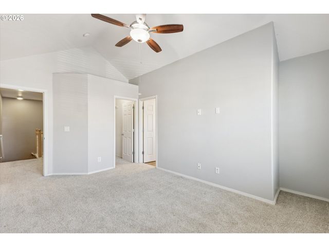 16922 Nw SHADOW HILLS Ln, Beaverton, OR 97006