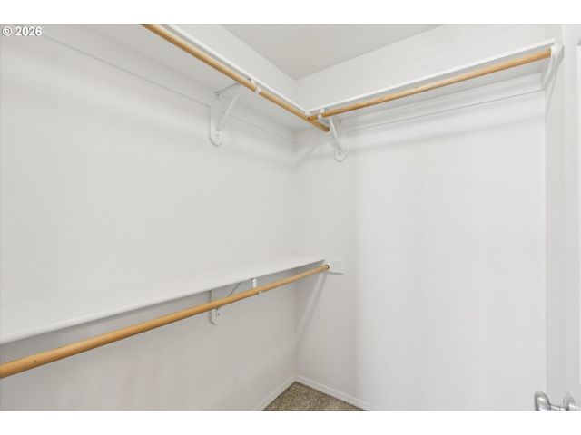 16922 Nw SHADOW HILLS Ln, Beaverton, OR 97006