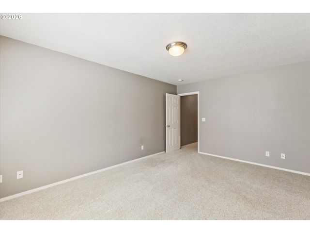 16922 Nw SHADOW HILLS Ln, Beaverton, OR 97006