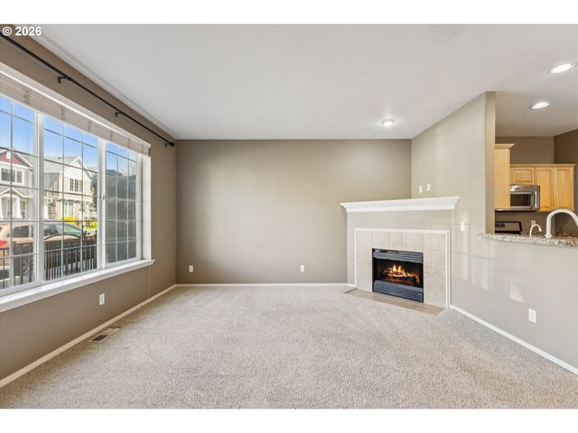 16922 Nw SHADOW HILLS Ln, Beaverton, OR 97006