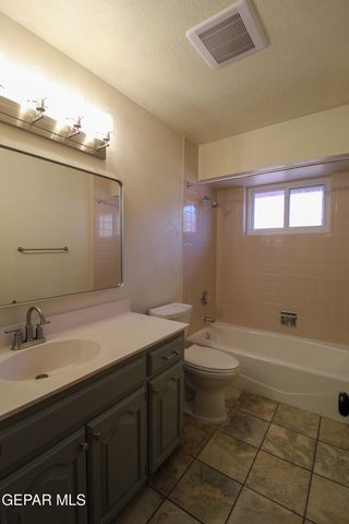 1809 PUEBLO ALEGRE Drive, El Paso, TX 79936