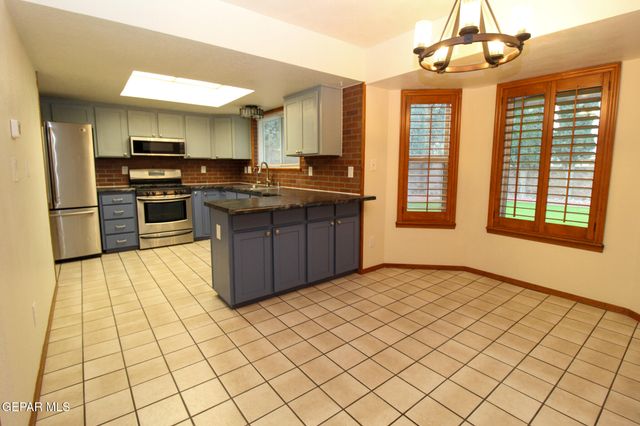 1809 PUEBLO ALEGRE Drive, El Paso, TX 79936