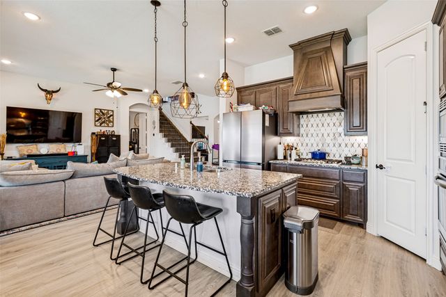 3204 Park Ridge Drive, Mesquite, TX 75181
