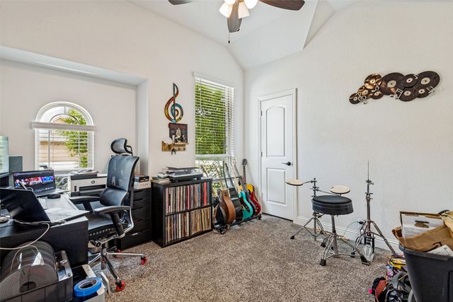 3204 Park Ridge Drive, Mesquite, TX 75181
