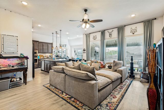 3204 Park Ridge Drive, Mesquite, TX 75181