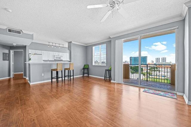 616 Clearwater Park Road 1112, West Palm Beach, FL 33401