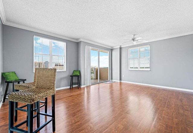 616 Clearwater Park Road 1112, West Palm Beach, FL 33401