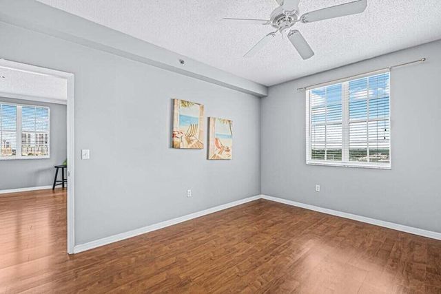 616 Clearwater Park Road 1112, West Palm Beach, FL 33401