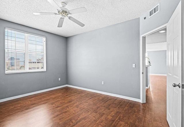 616 Clearwater Park Road 1112, West Palm Beach, FL 33401