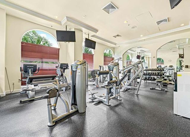 616 Clearwater Park Road 1112, West Palm Beach, FL 33401