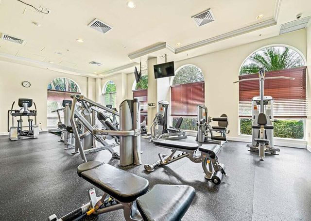 616 Clearwater Park Road 1112, West Palm Beach, FL 33401