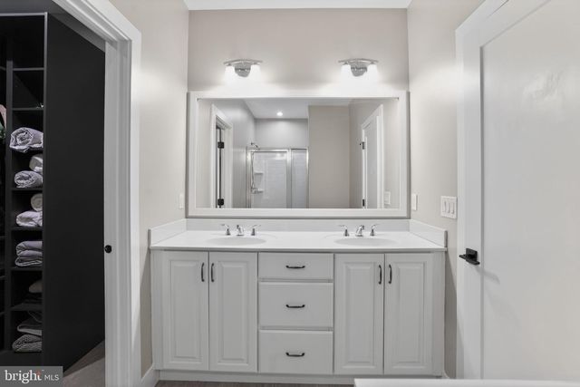 667 LEVERING ST, Blue Bell, PA 19422