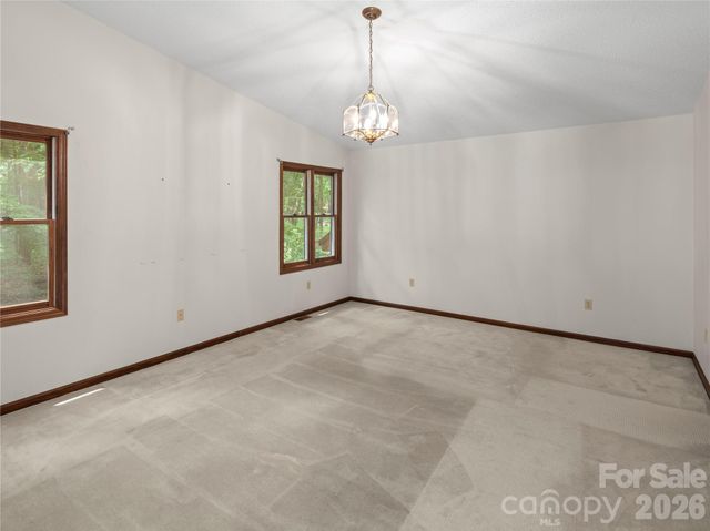 11 Tree Top Drive, Arden, NC 28704