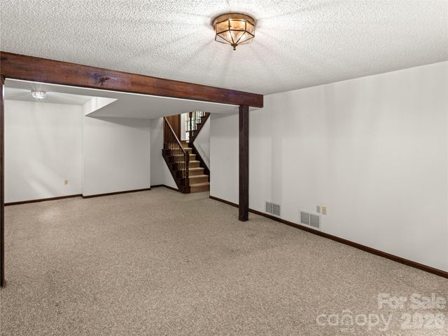 11 Tree Top Drive, Arden, NC 28704