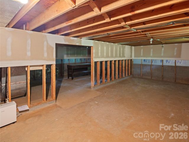 11 Tree Top Drive, Arden, NC 28704