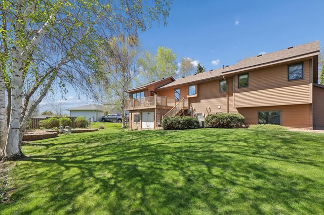 613 24th Street SE, Willmar, MN 56201