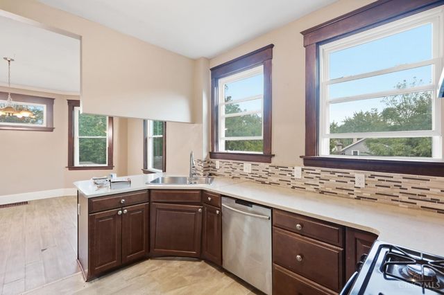 4767 Highridge Avenue, Cincinnati, OH 45238