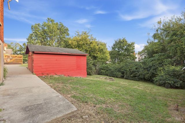 4767 Highridge Avenue, Cincinnati, OH 45238