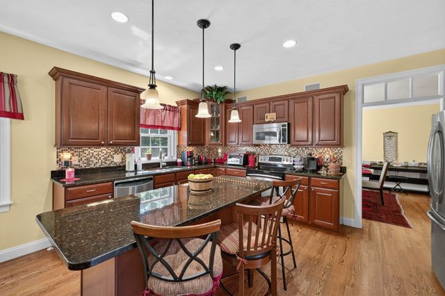 68 Raymond A Sampson Dr, North Attleboro, MA 02760
