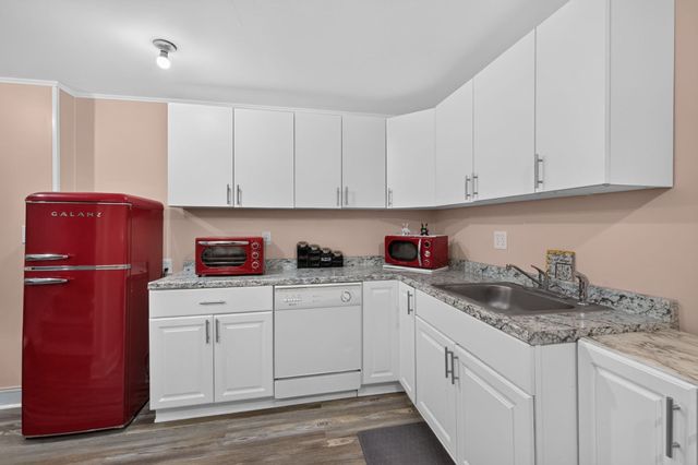 68 Raymond A Sampson Dr, North Attleboro, MA 02760