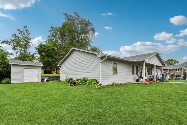 118 W 11th Street N, Newton, IA 50208