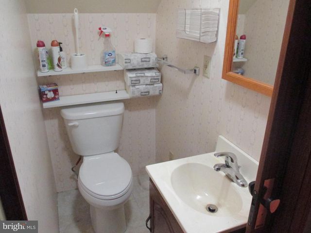 114 PINE SWAMP RD, Keyser, WV 26726