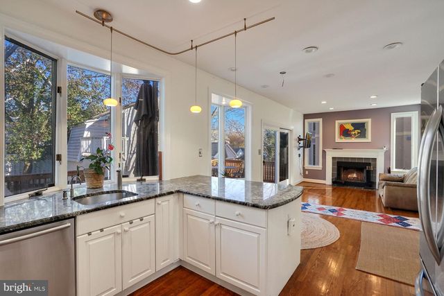 4407 RIDGE ST, Chevy Chase, MD 20815