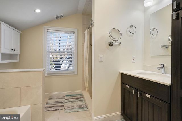 4407 RIDGE ST, Chevy Chase, MD 20815