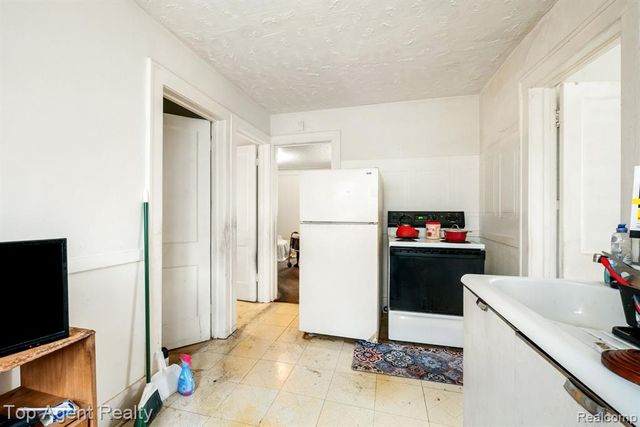 3958 Buckingham Avenue, Detroit, MI 48224