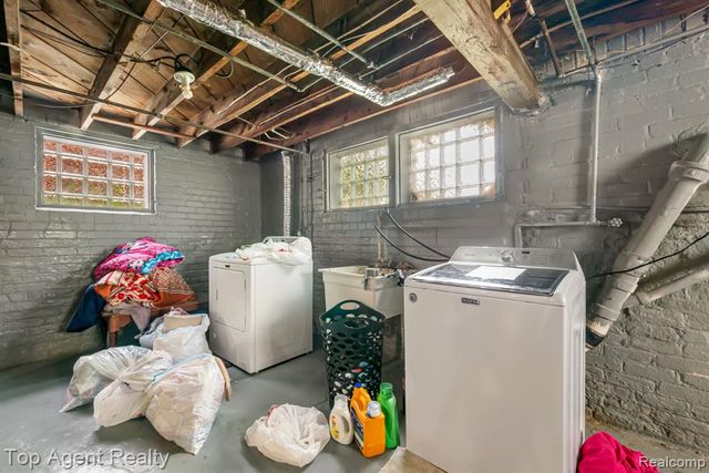 3958 Buckingham Avenue, Detroit, MI 48224