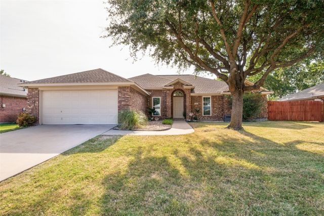 408 Hardwicke Lane, Little Elm, TX 75068