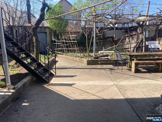 131-133 Delancy Street, Newark, NJ 07105