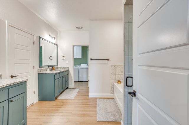 103 Tall Pine Drive, Godley, TX 76044