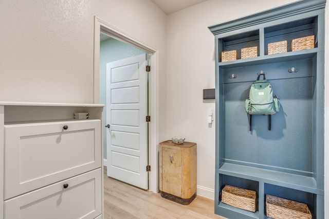 103 Tall Pine Drive, Godley, TX 76044