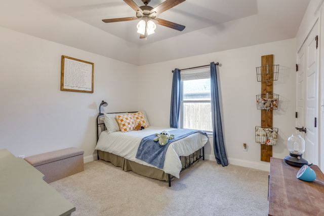 103 Tall Pine Drive, Godley, TX 76044
